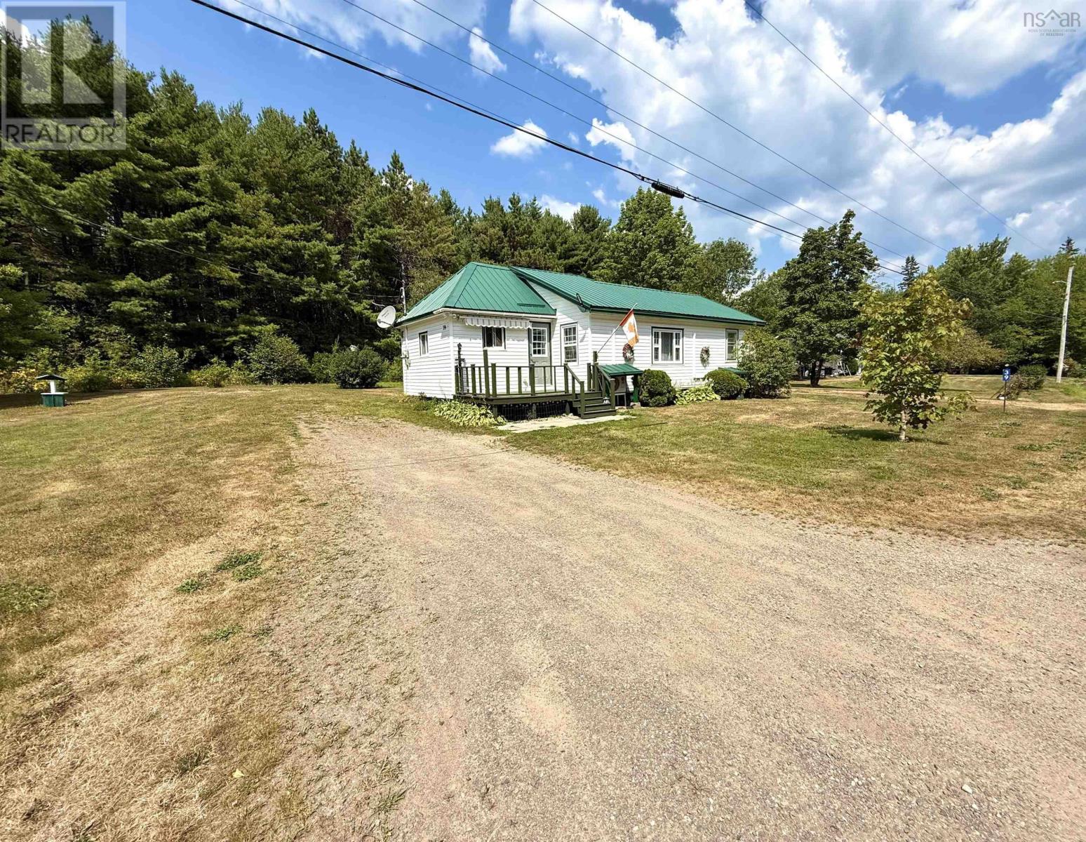39 Sawdust Rd, Springfield, NS B0R 1H0
