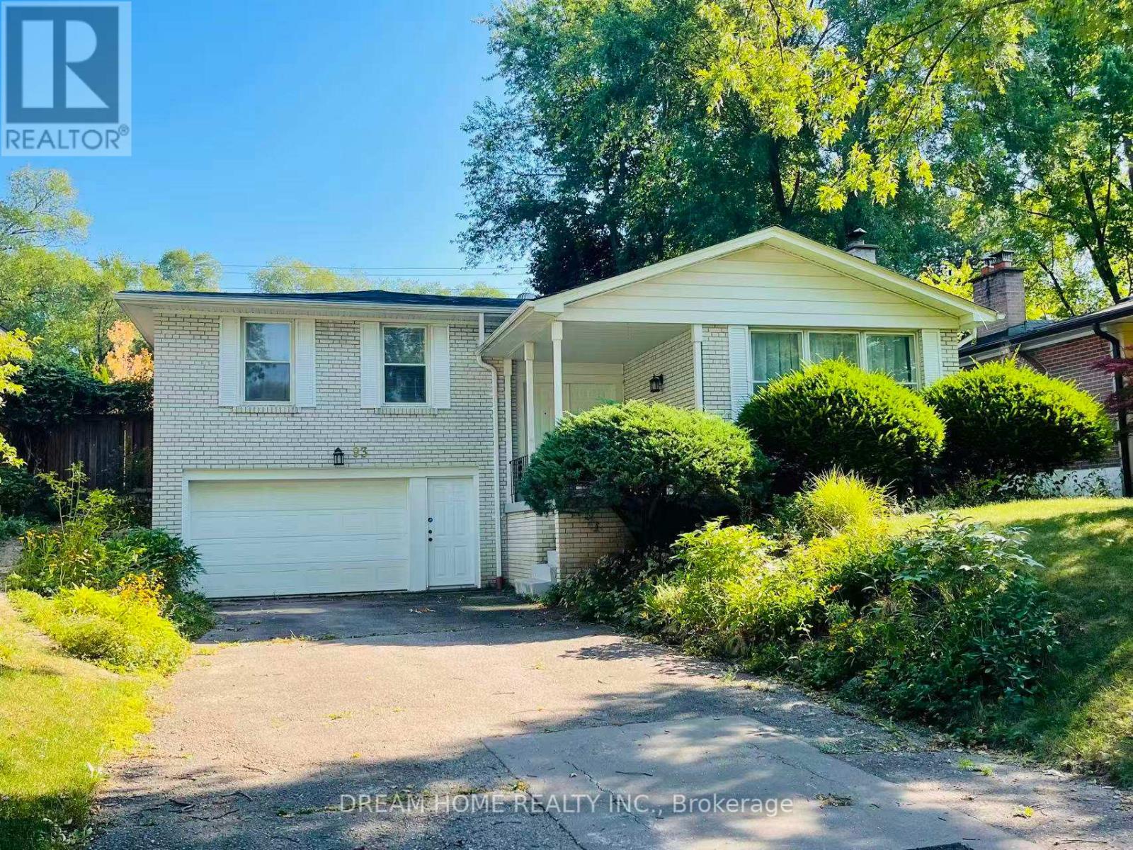 93 Babcombe Dr, Markham Bayview Glen, ON L3T 1M9