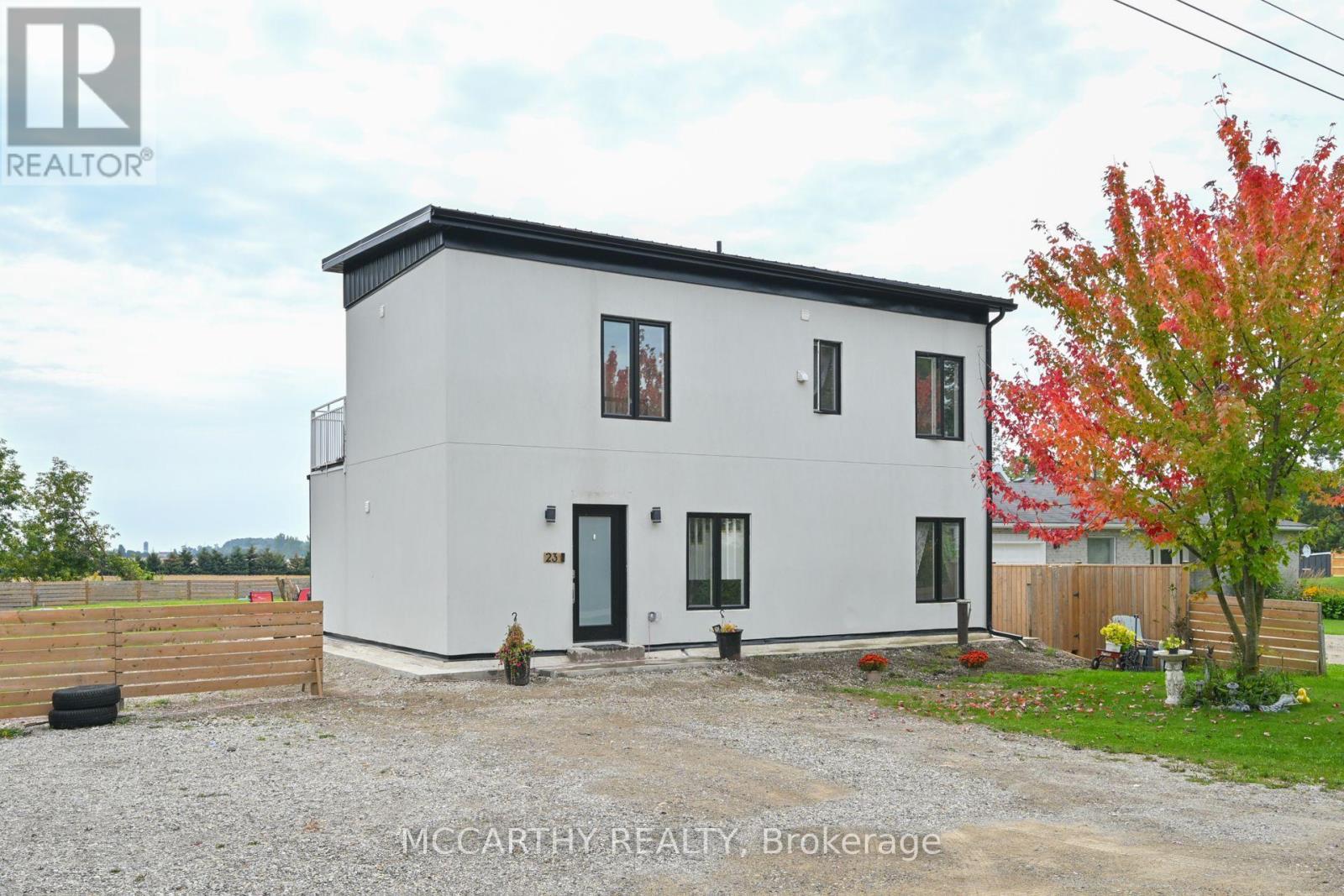 23 Wood St, Wellington North, ON N0G 1N0