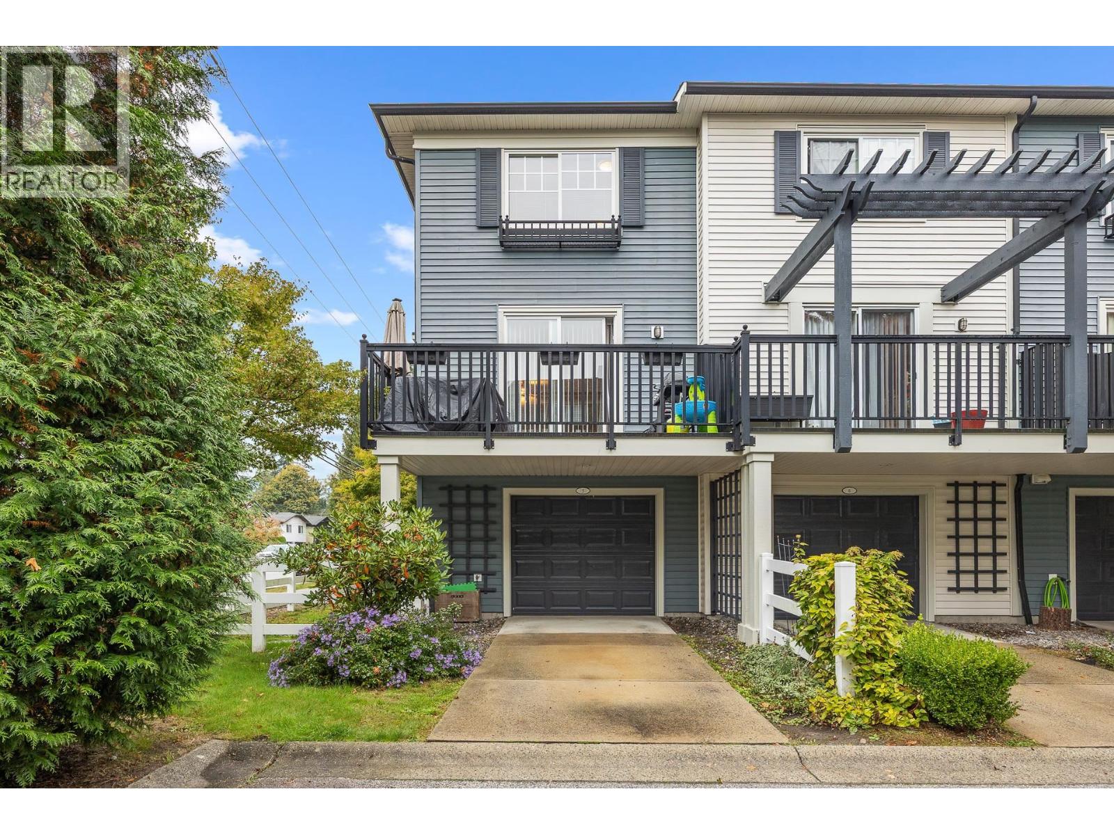 2495 Davies Avenue Unit 5, Port Coquitlam, BC V3C 0B2