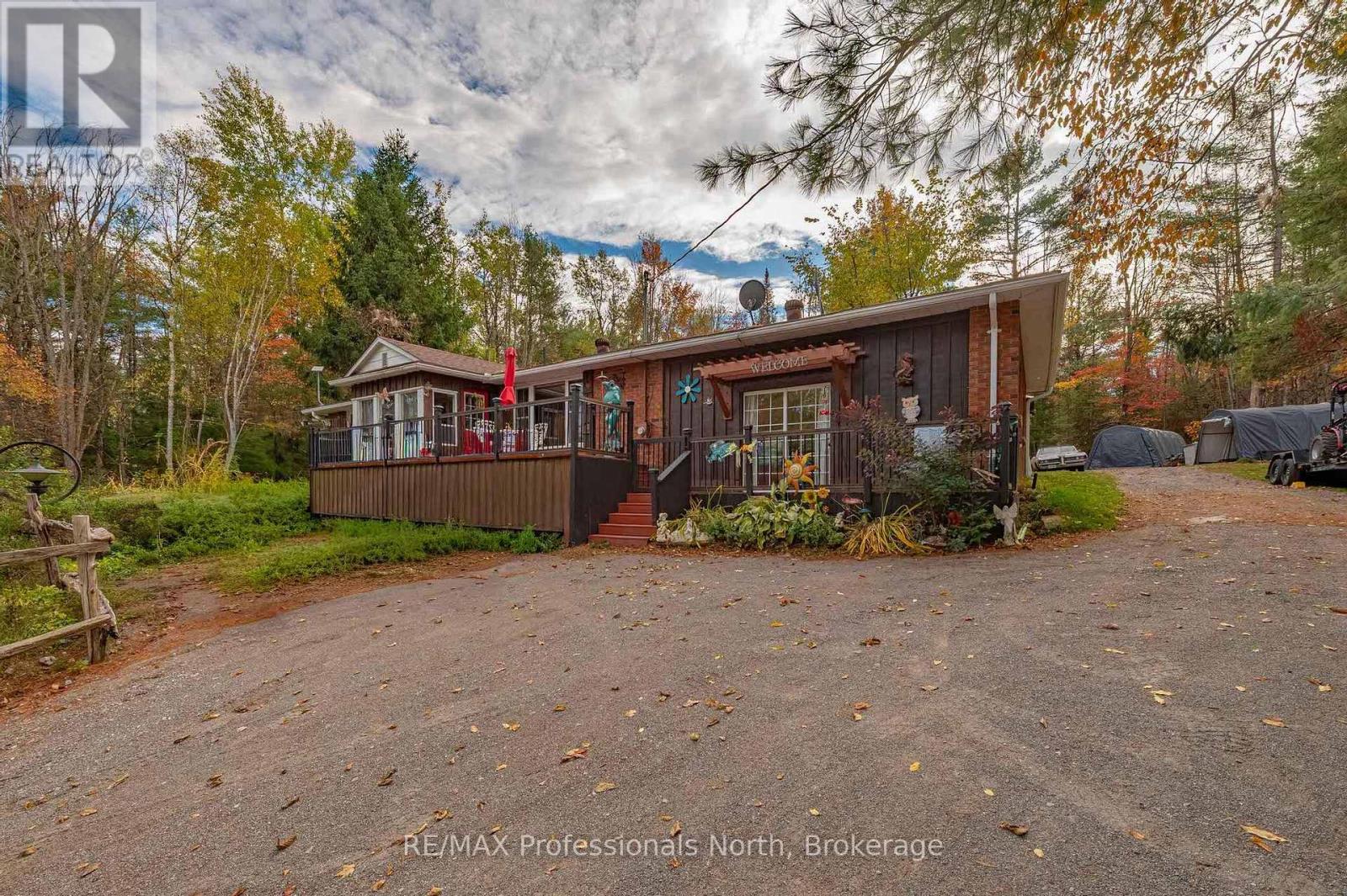 26 Reid St, Trent Lakes, ON K0M 2A0
