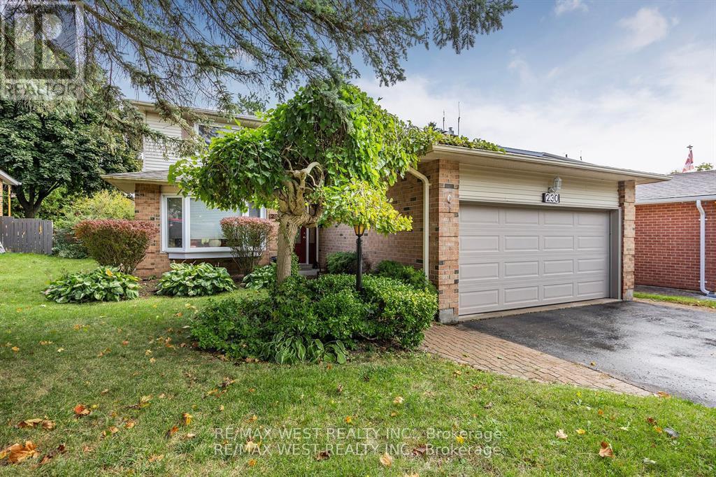 230 Browning Trl, Barrie, ON L4N 5J7