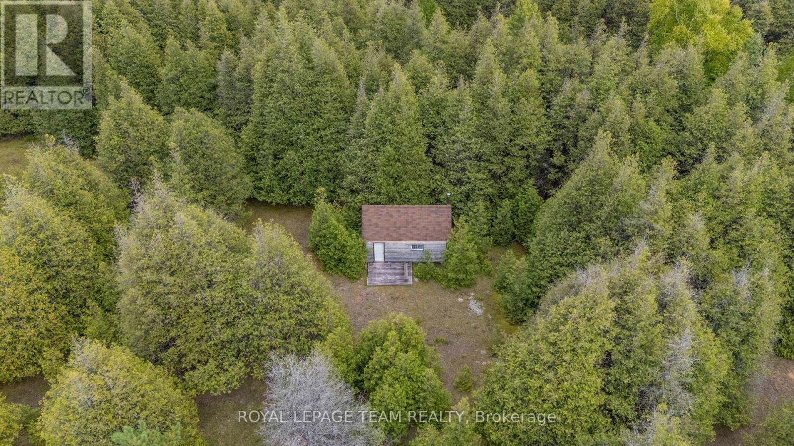 7236 A Harnett Rd, Ottawa, ON K0A 2T0
