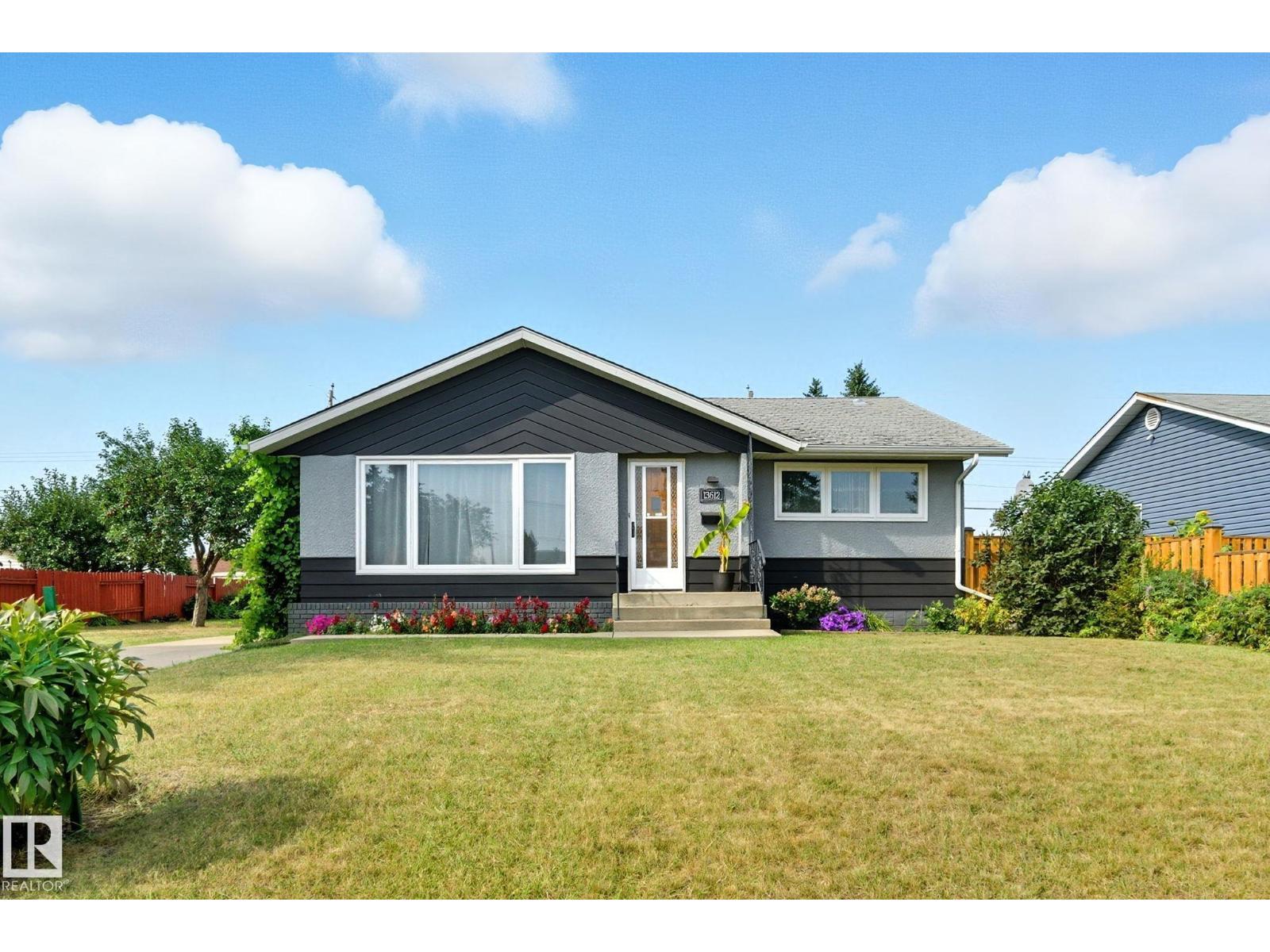 135 St Nw Unit 13612, Edmonton, AB T5L 1Z5