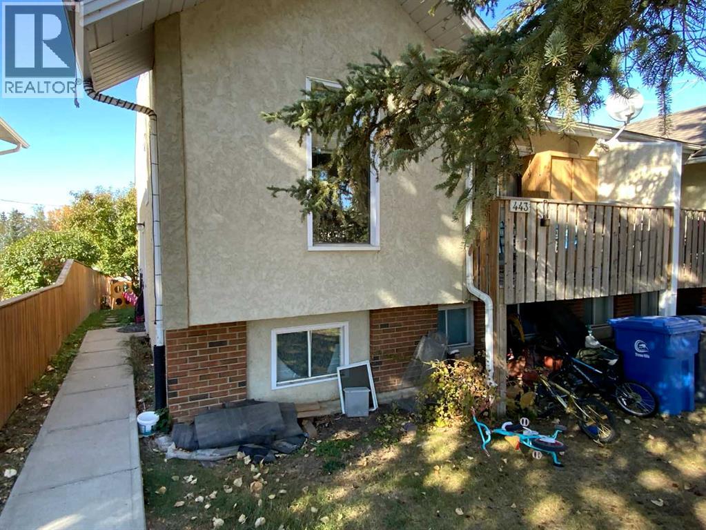 4 Avenue Se Unit 443, Three Hills, AB T0M 2A0