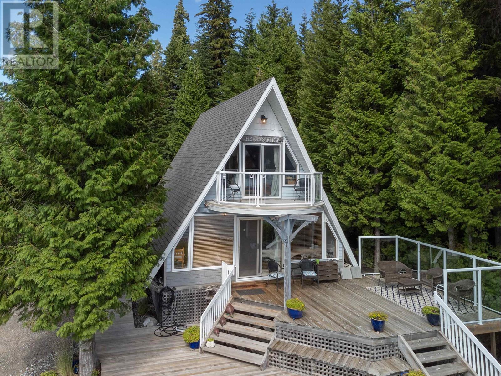 4685 Lakeside Dr, Terrace, BC V8G 1T1