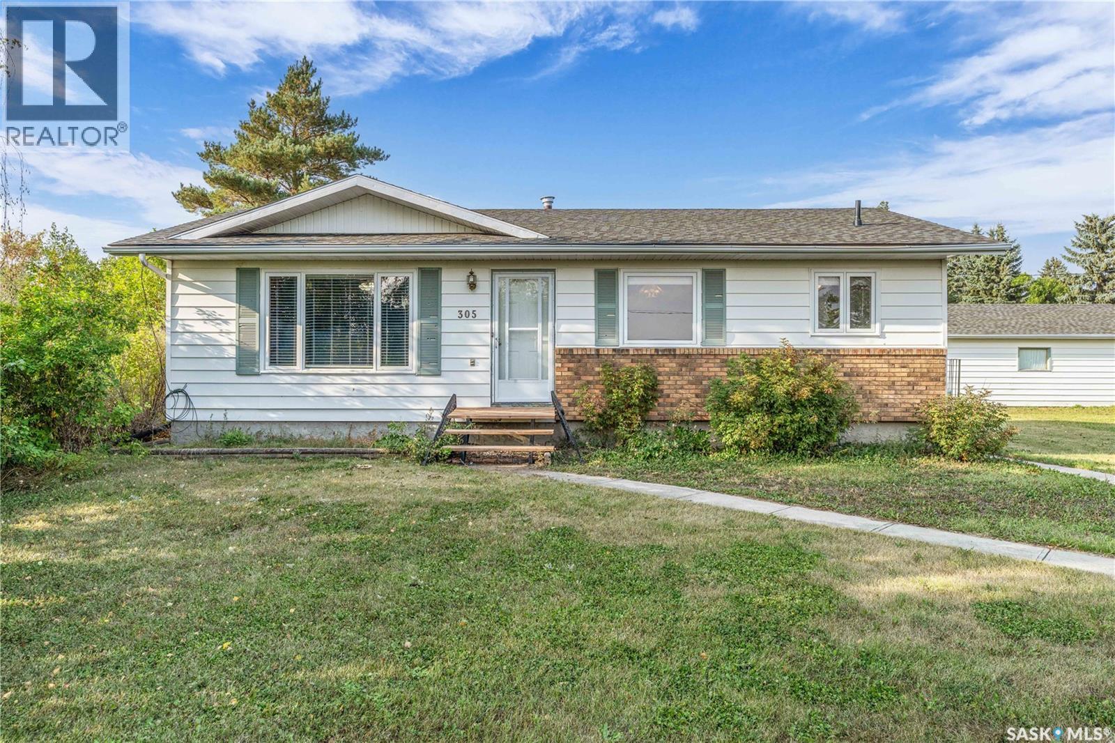 305 3rd Avenue, Edenwold, SK S0G 1K0