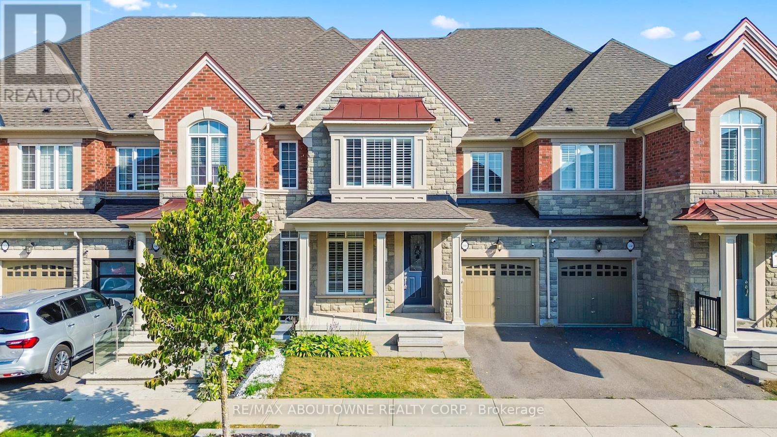 548 Terrace Way, Oakville, ON L6M 1N6
