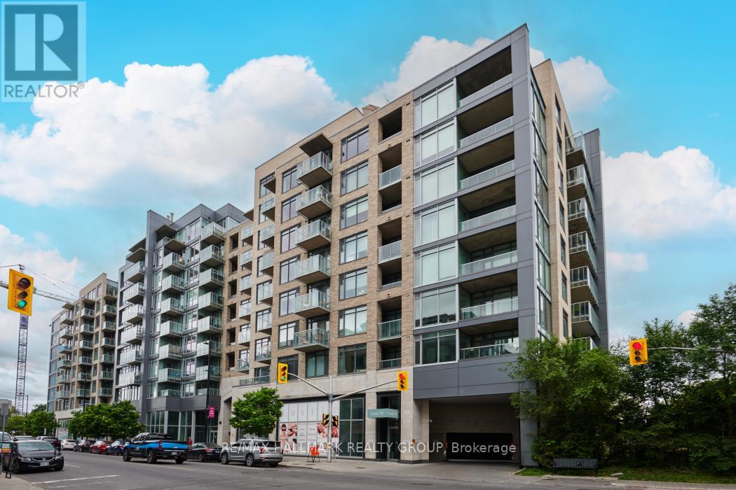 804 108 Richmond Rd, Ottawa, ON K1Z 0B3