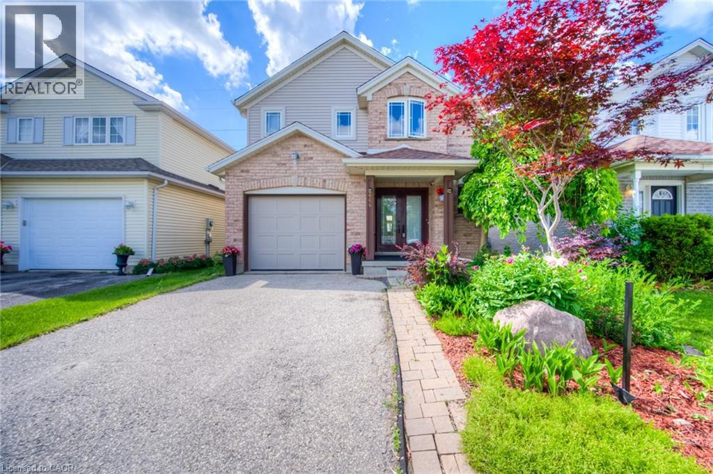 664 Brandenburg Blvd, Waterloo, ON N2T 2V4
