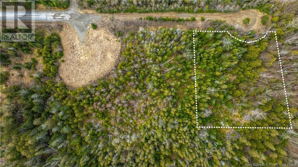 45 Crestwood Ln, Saint Andrews, NB E5B 2N7