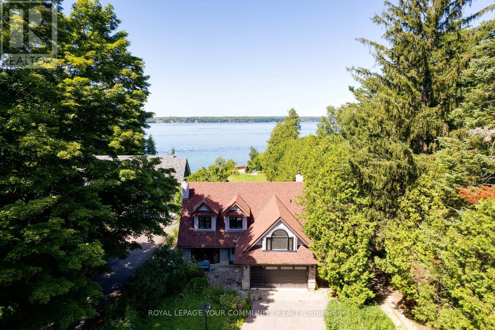 3994 Guest Rd, Innisfil, ON L9S 2T4