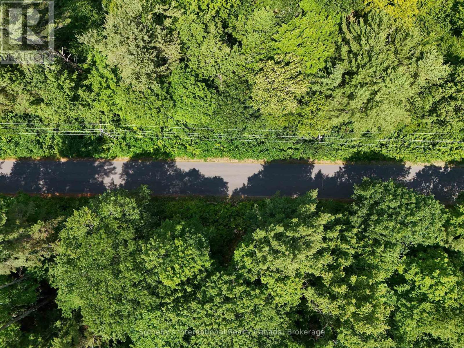 1098 Old Hwy 117, Lake of Bays, ON P0B 1A0