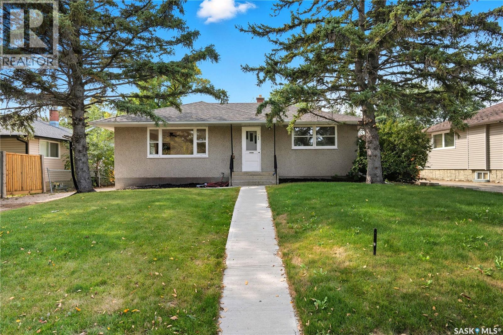760 Horace St, Regina, SK S4T 6B4