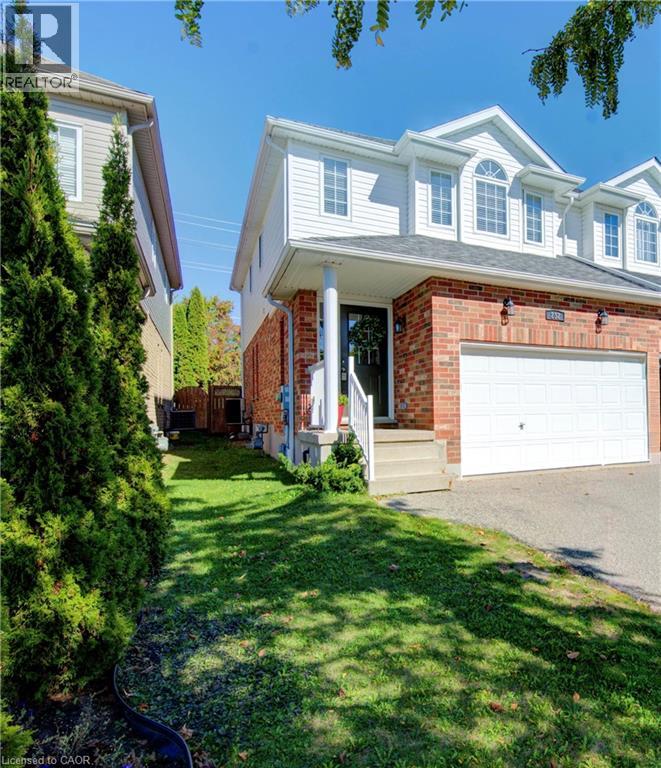 232 Buttercup Ct, Waterloo, ON N2V 2W8
