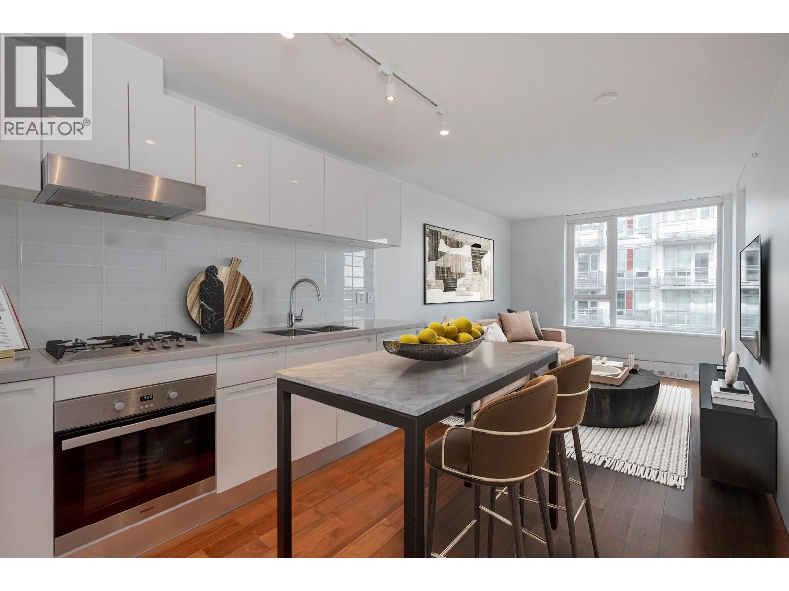 188 Keefer Street Unit 1201, Vancouver, BC V6A 0E3
