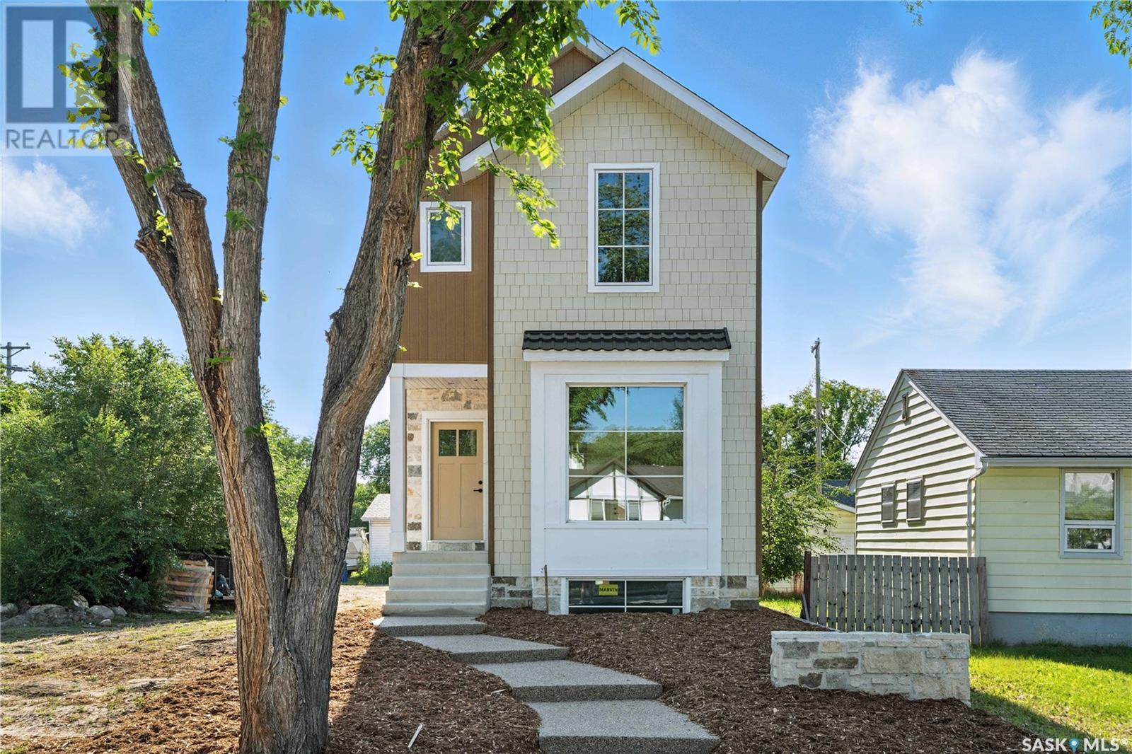 1403 Edward Ave, Saskatoon, SK S7K 3B2