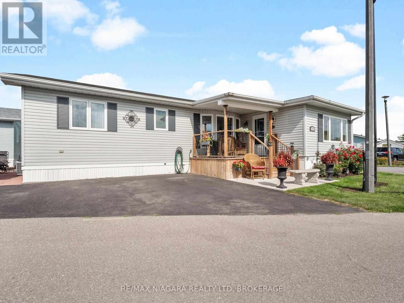 317 3033 Townline Rd, Fort Erie, ON L0S 1S1
