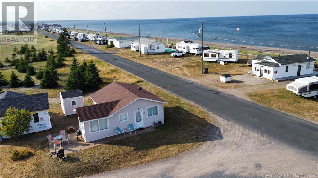 46 Nicholas, Beresford, NB E8K 1A9