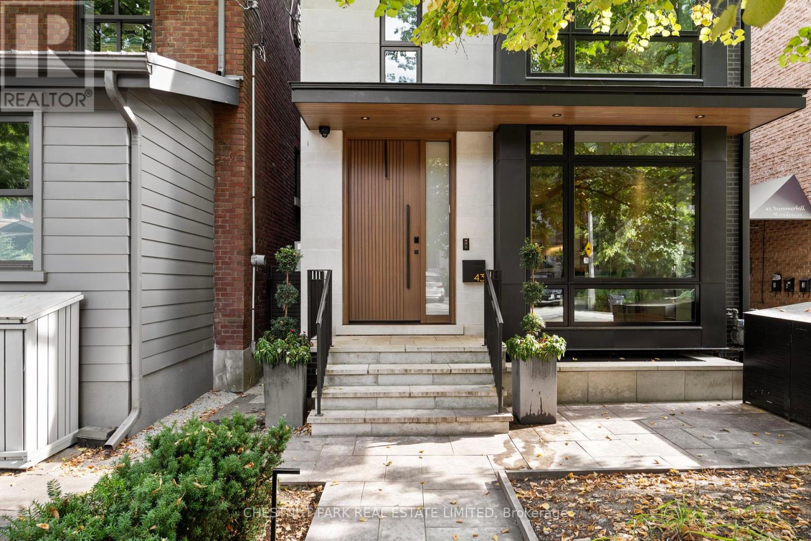43 Summerhill Ave, Toronto, ON M4T 1A9
