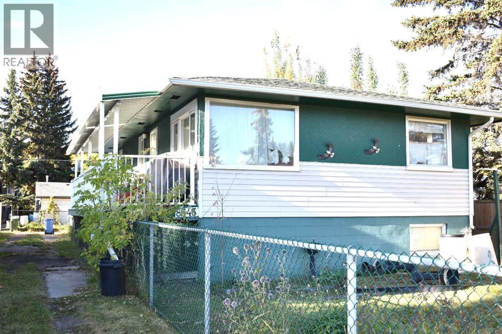 8543 Bowness Rd NW, Calgary, AB T3B 0H8
