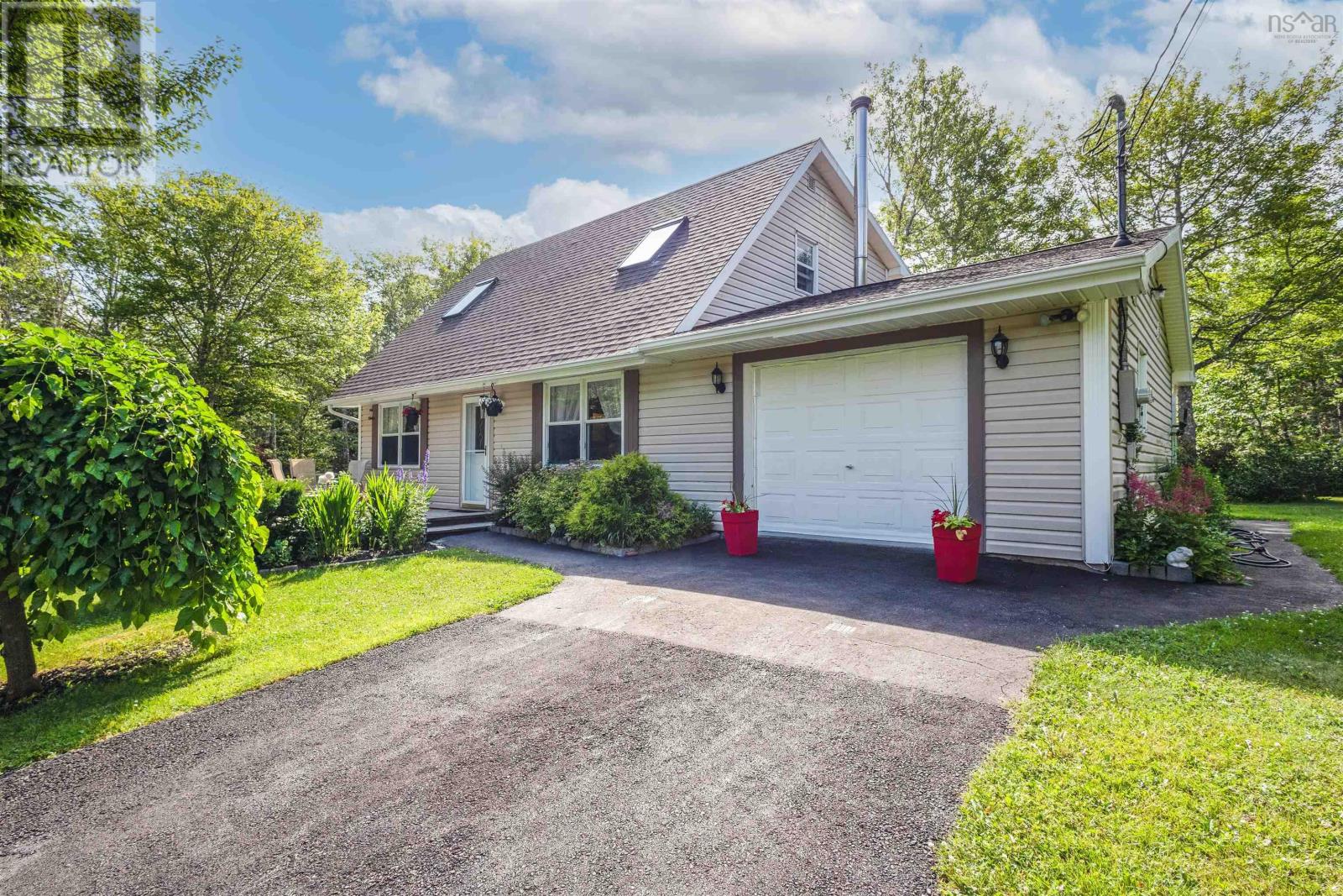 24 Birchwood Hts, ALBERT BRIDGE, NS B1K 3G7 MLS 202417379 Houseful