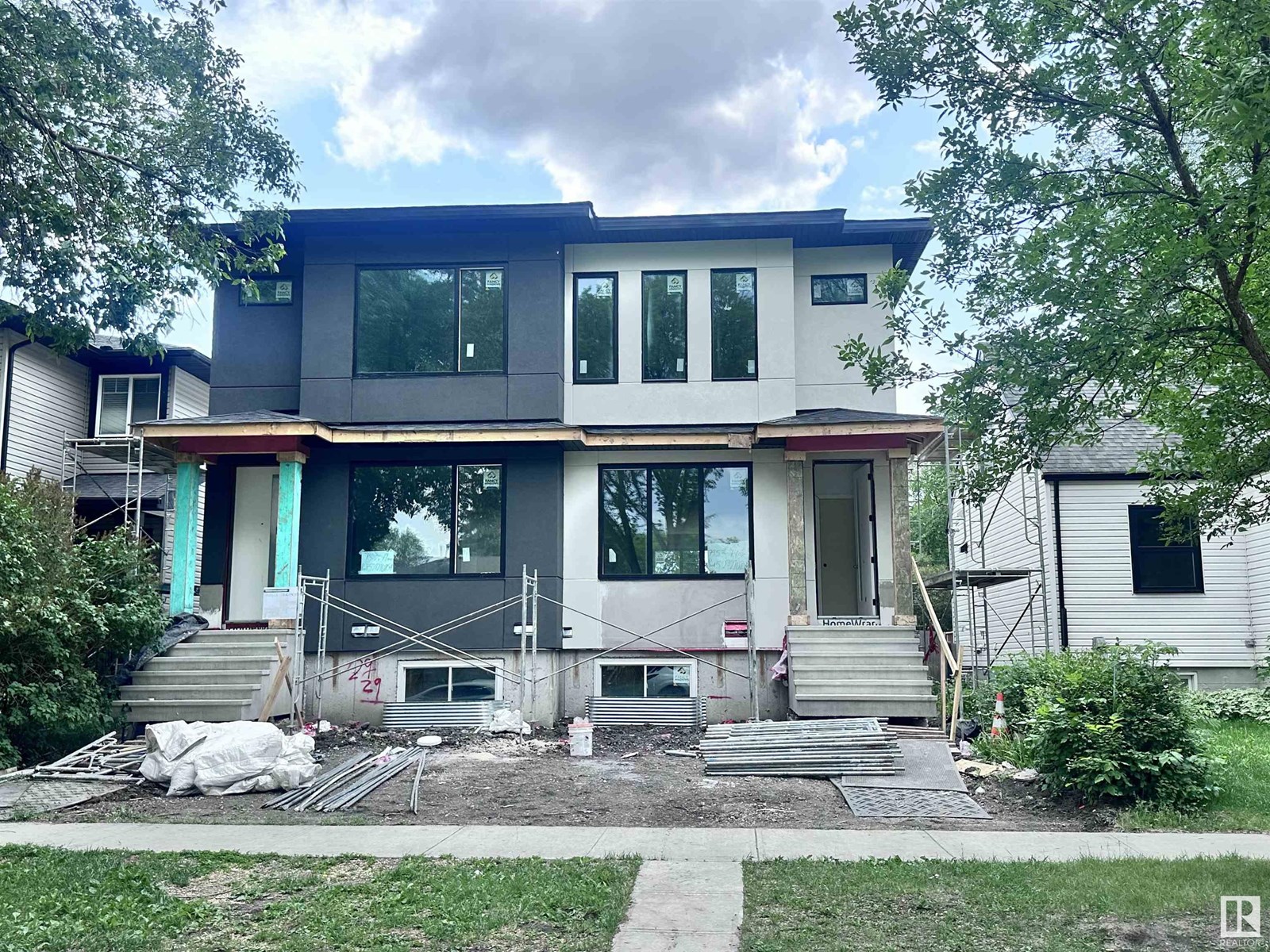 79 Av Nw Unit 7951, Edmonton, AB T6C 0P7