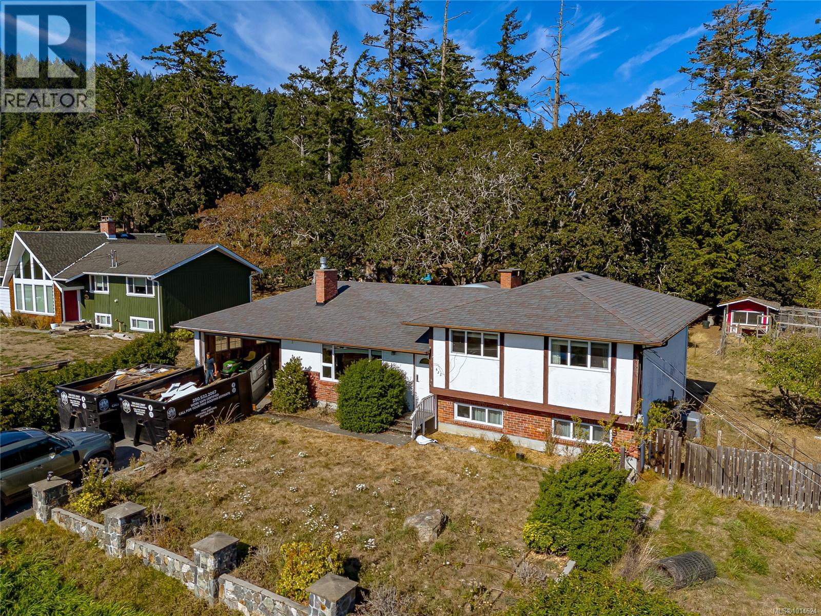 635 Pears Rd, Metchosin, BC V9C 3Z6