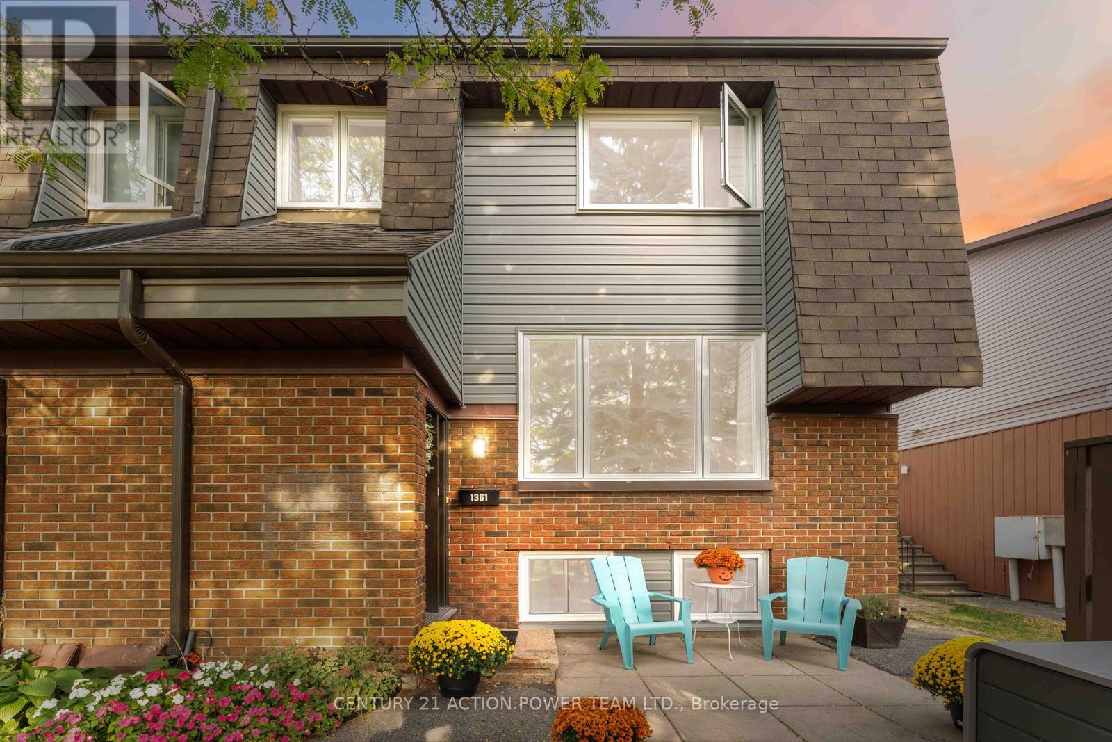 1361 Marigold Cres, Ottawa, ON K1B 5E7