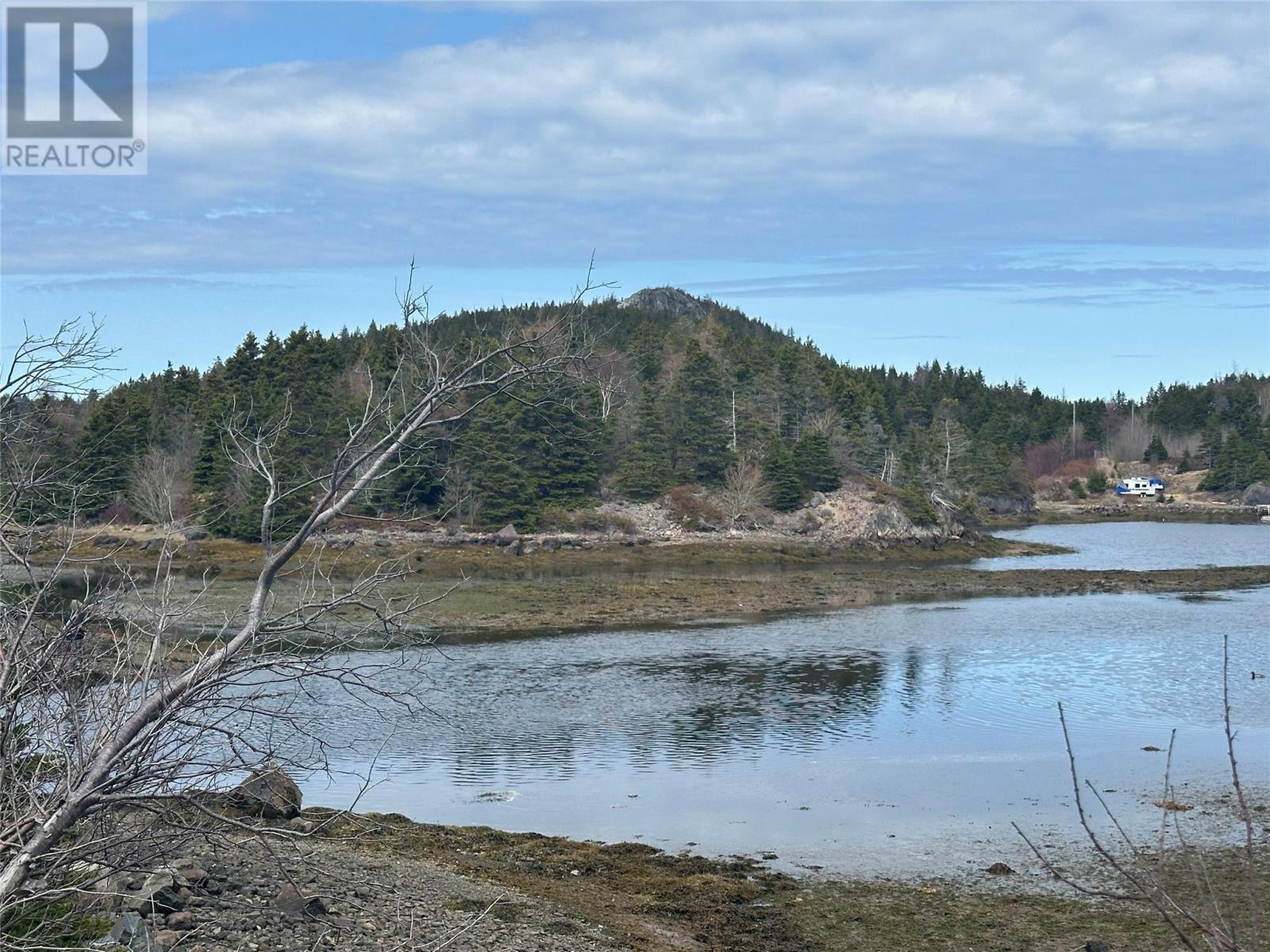 12-16 Back Cove Rd, Avondale, NL A0A 1B0