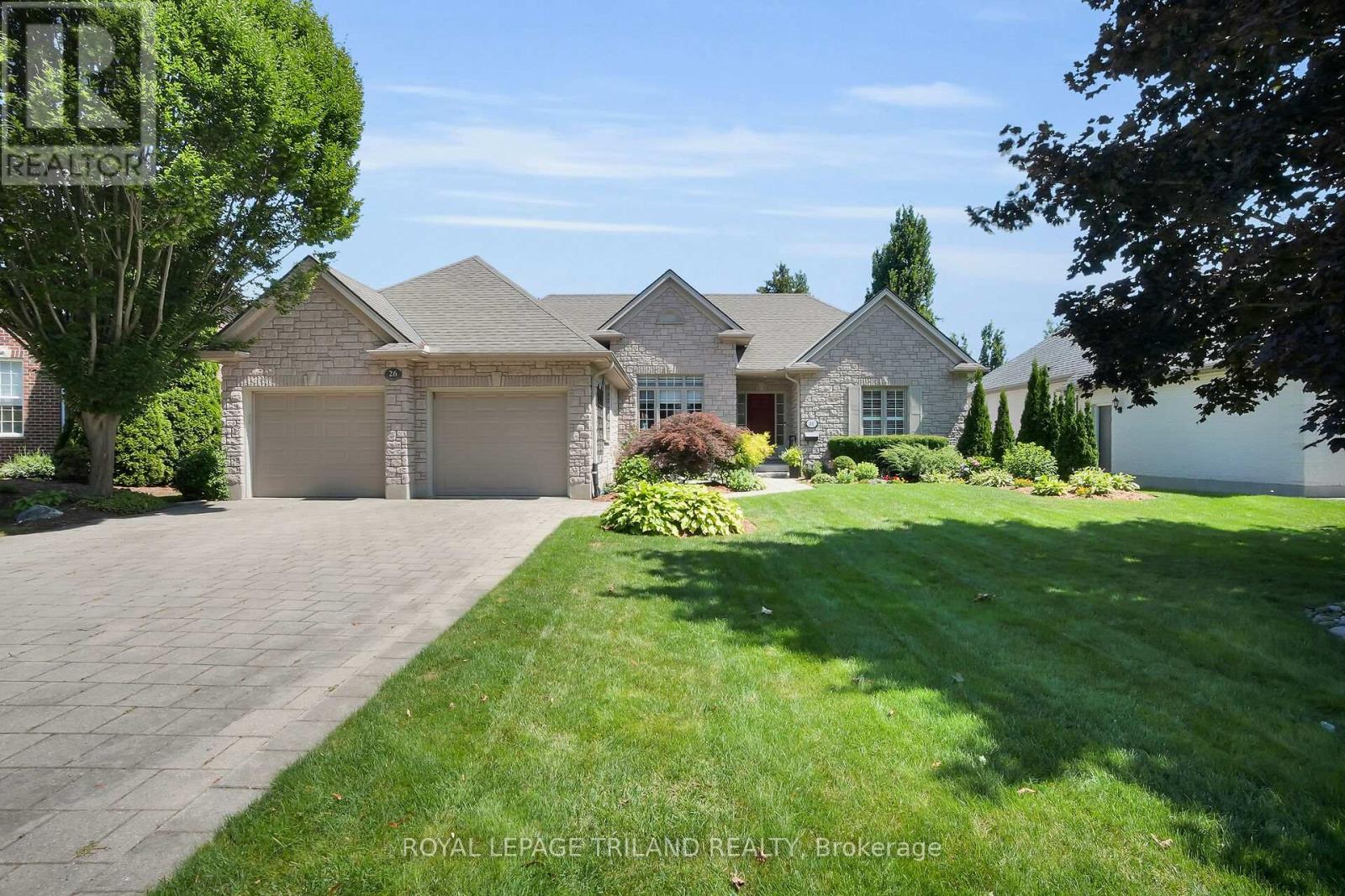 26 Butternut Ln, London, ON N6K 4J4