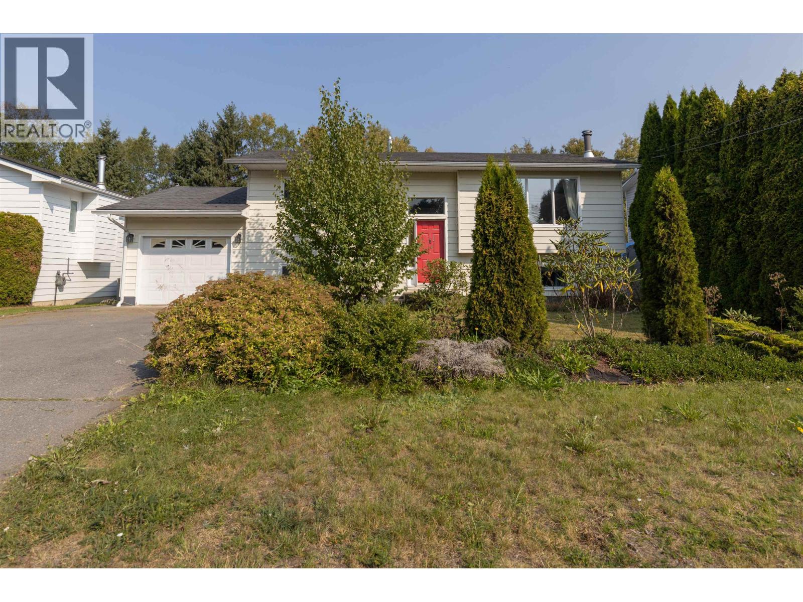 4714 Mcconnell Ave, Terrace, BC V8G 2G8