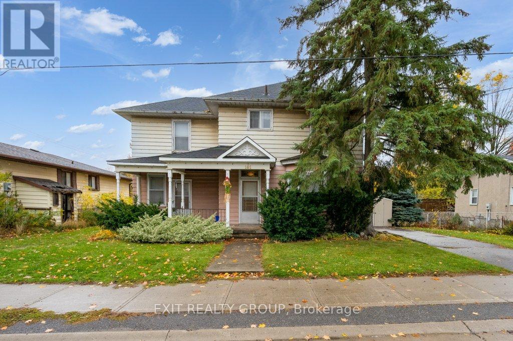 101 River St E, Tweed, ON K0K 3J0