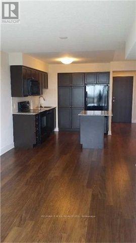 3516 135 Village Green Sq, Toronto, ON M1S 0L1