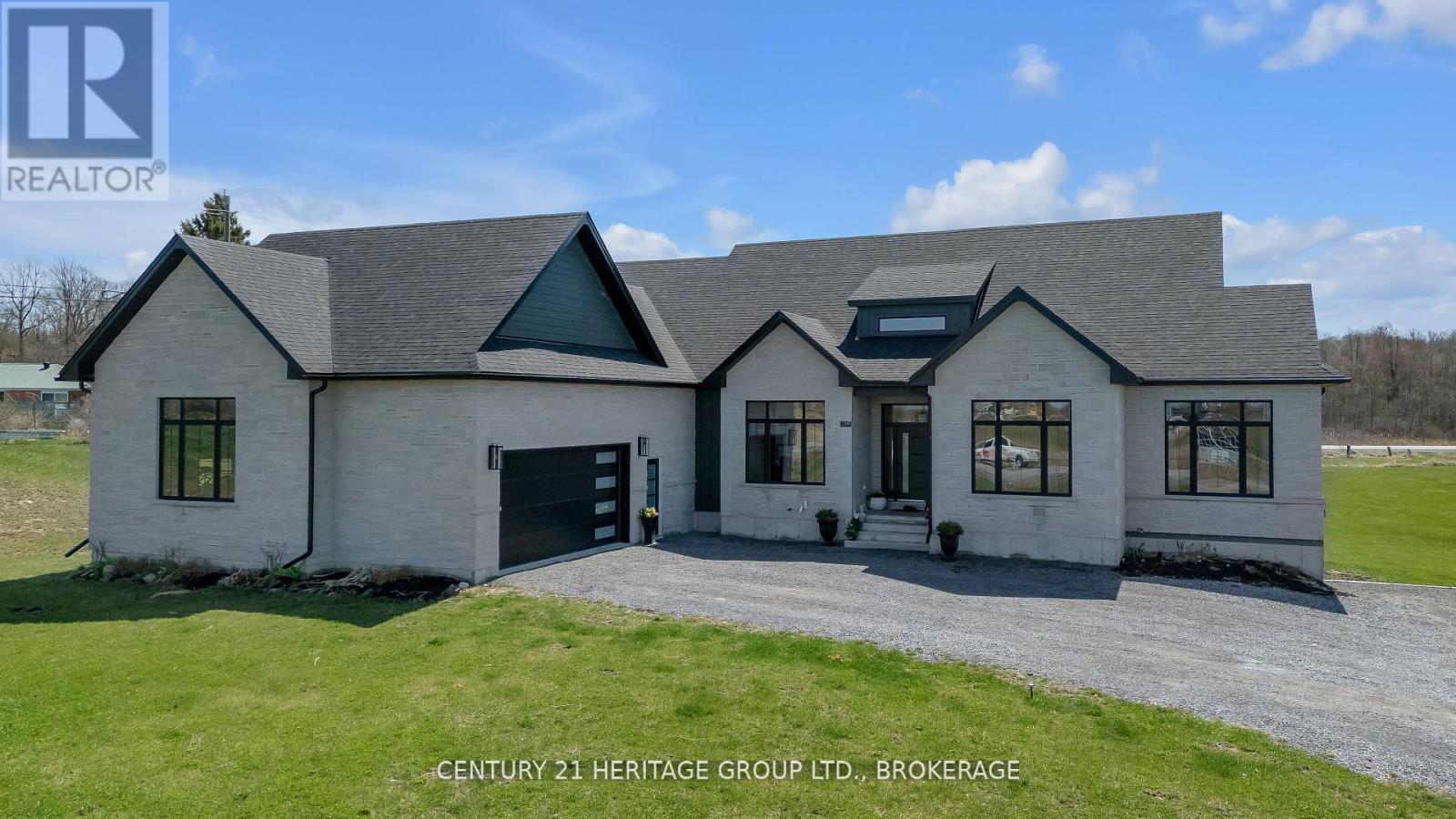 245 Mann Drive, Kingston City North Of 401, ON K7L 0G2