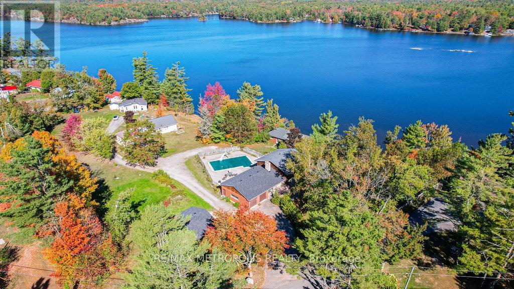 186 Pinedale Ln, Gravenhurst, ON P1P 1B4