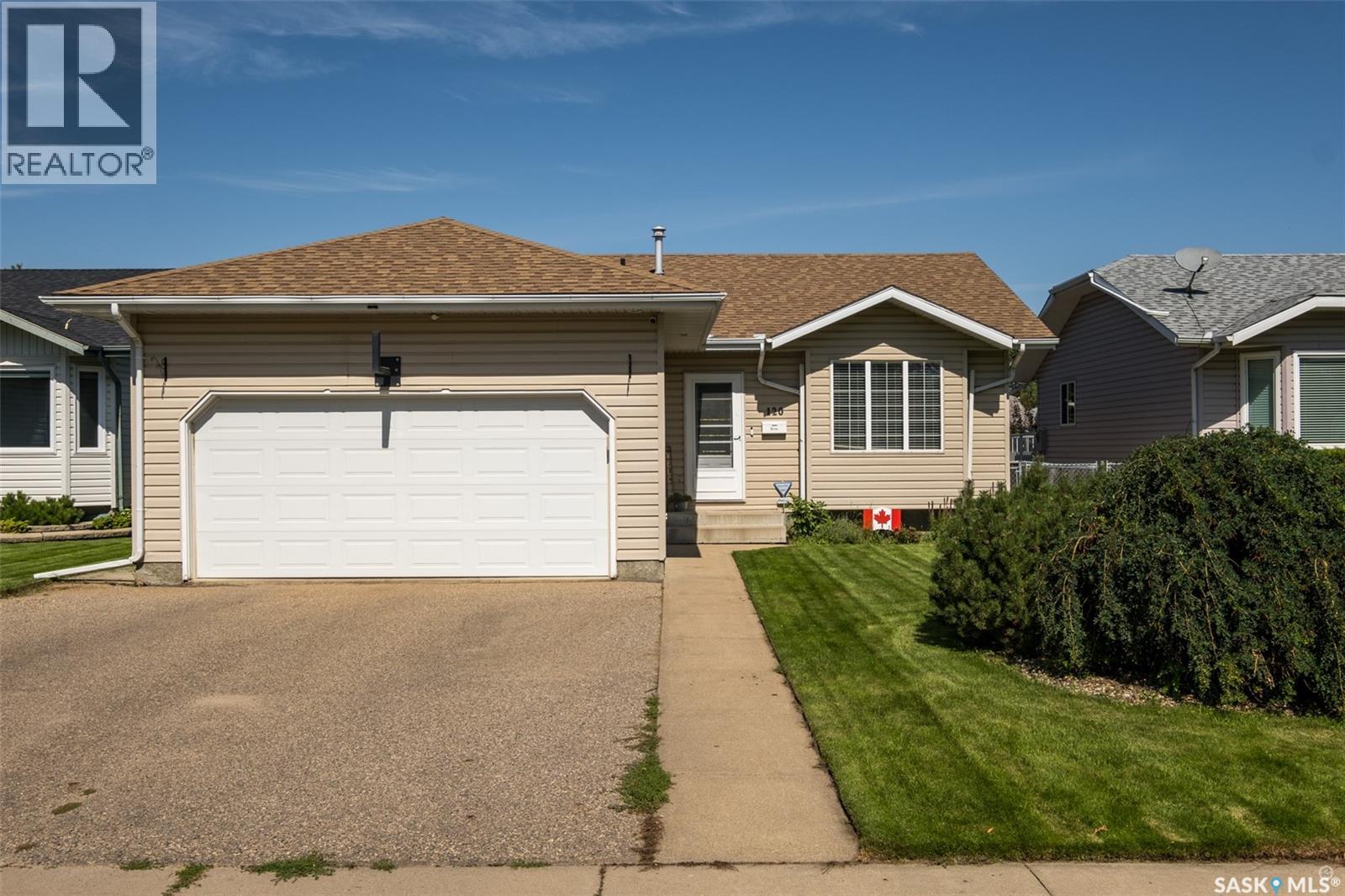 120 26 Street East, Prince Albert, SK S6V 1Z7