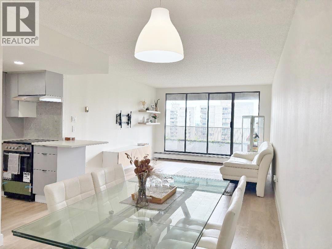 4194 Maywood Street Unit 1006, Burnaby, BC V5H 4E9