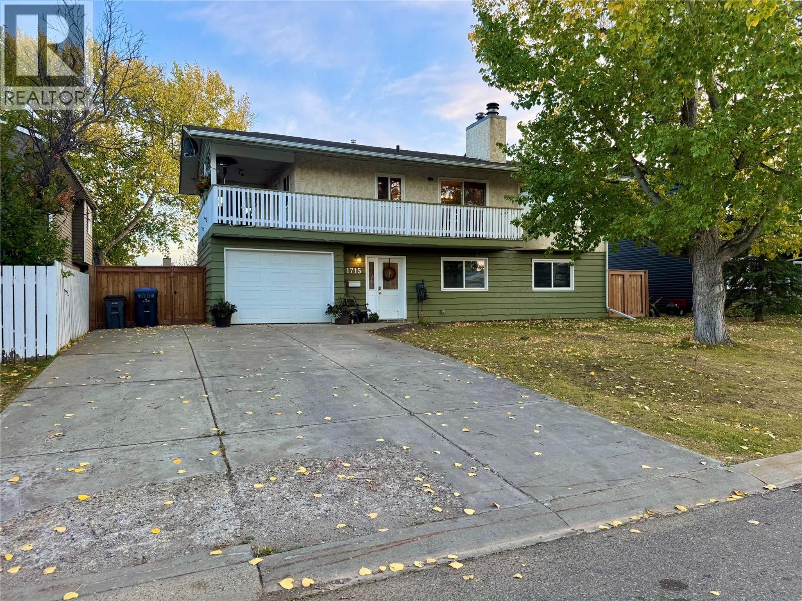 1715 Cedarwood Ct, Dawson Creek, BC V1G 4N4