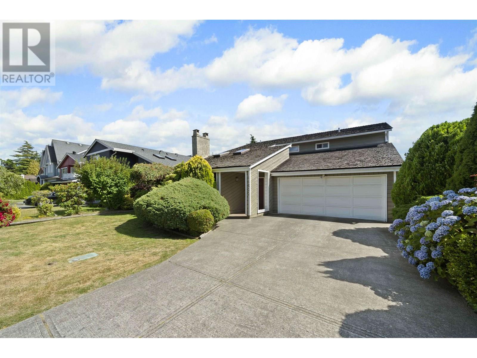11800 Pintail Dr, Richmond, BC V7E 4P5