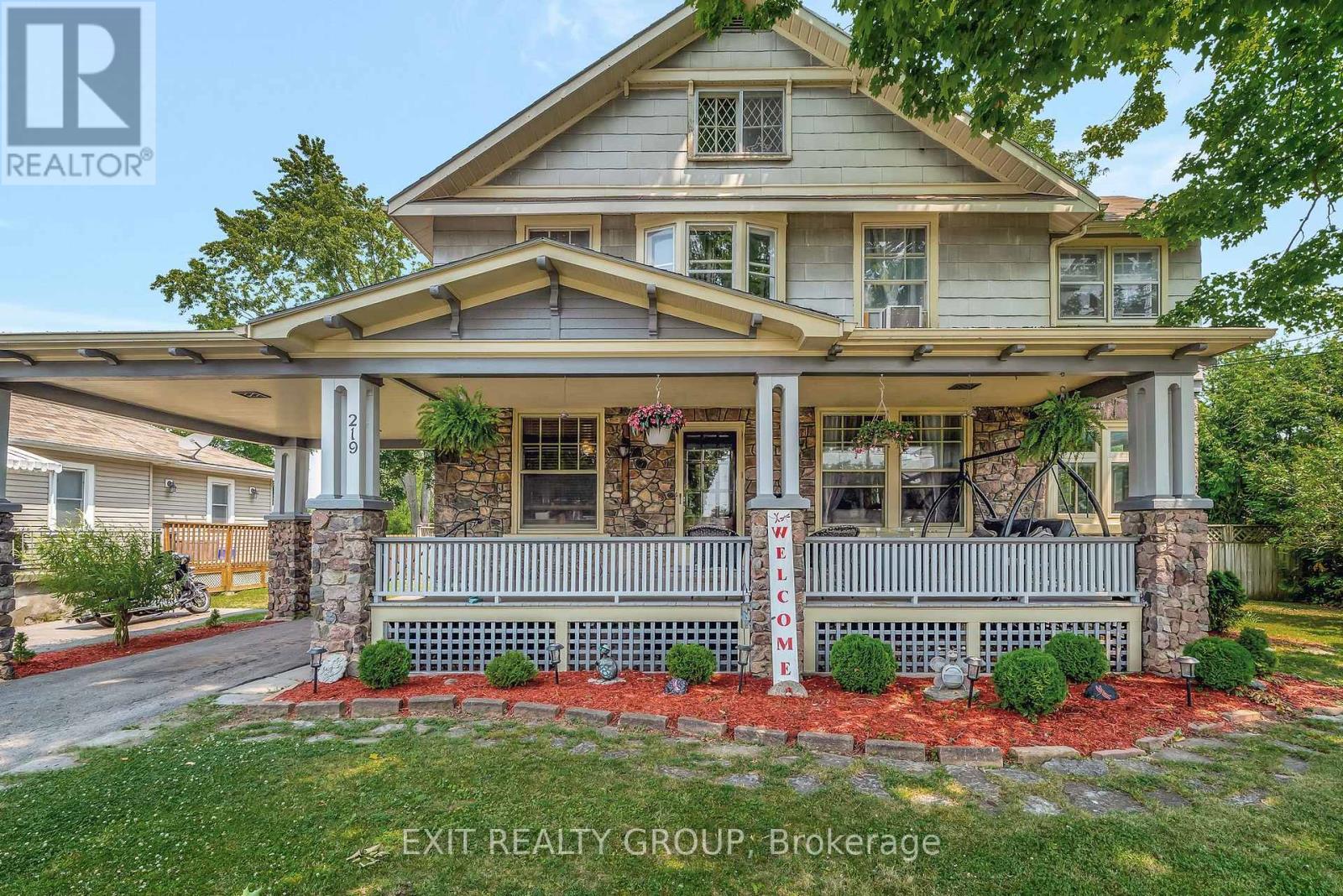 219 East St, Greater Napanee, ON K7R 1T2