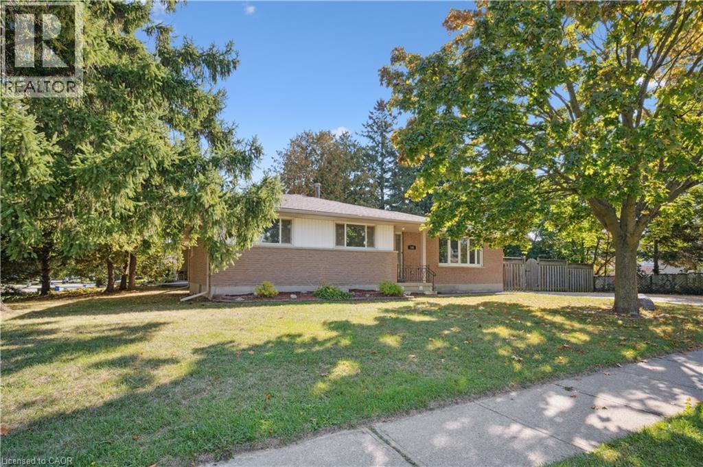 101 Kent St, Cambridge, ON N1S 3Y3