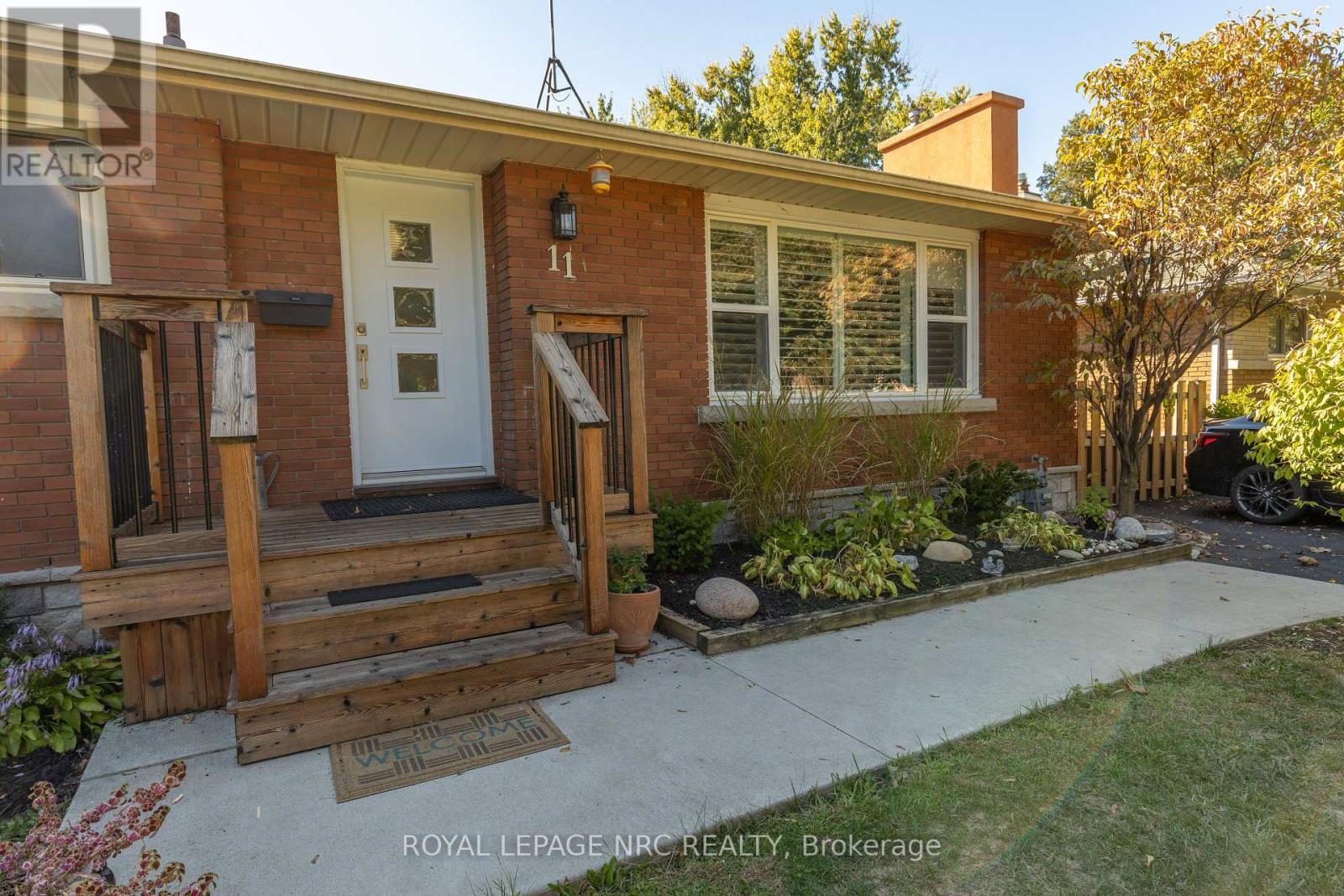 11 Brookdale Ave, St. Catharines Oakdale, ON L2T 2T2