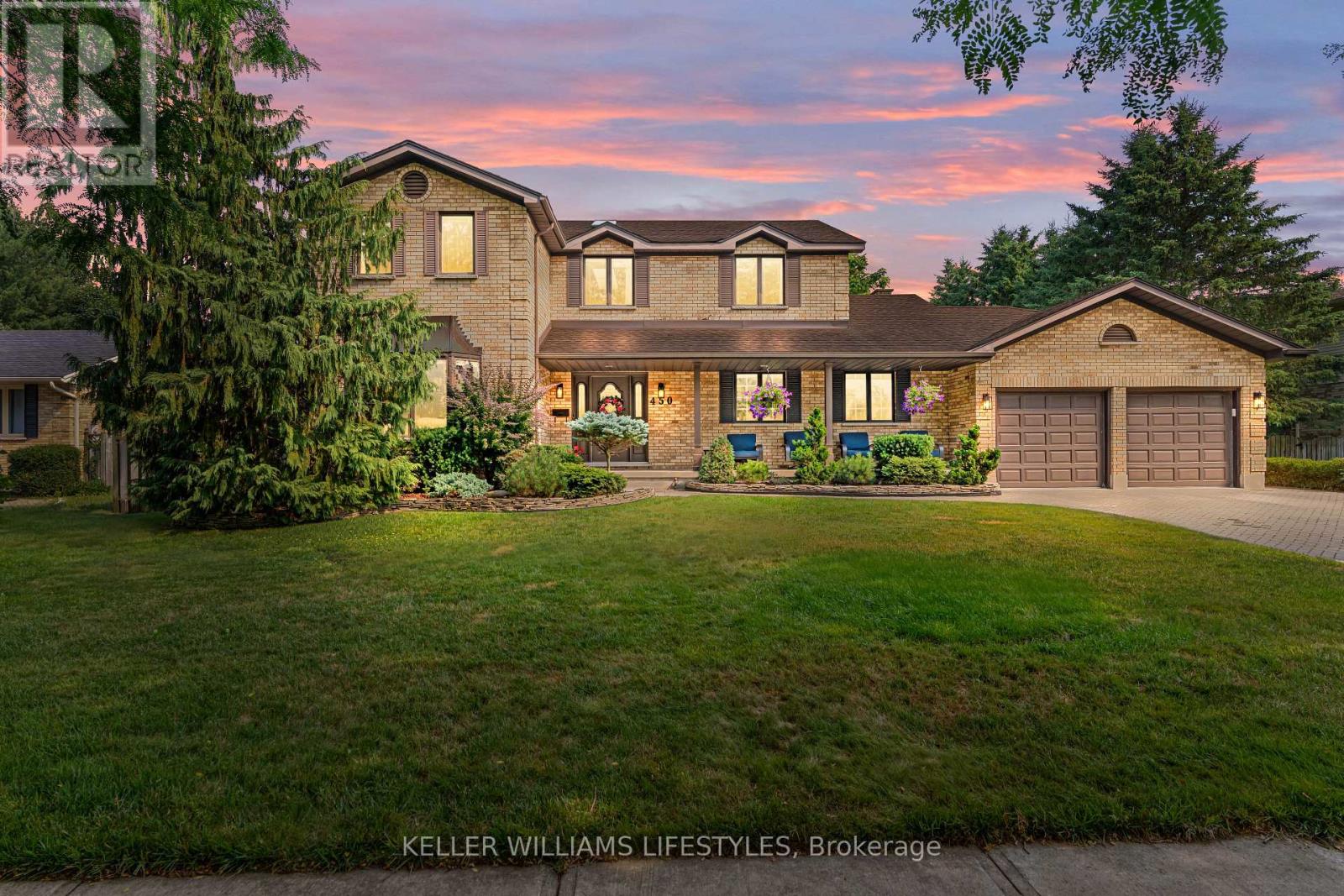 450 Scott St E, Strathroy-Caradoc, ON N7G 1K5