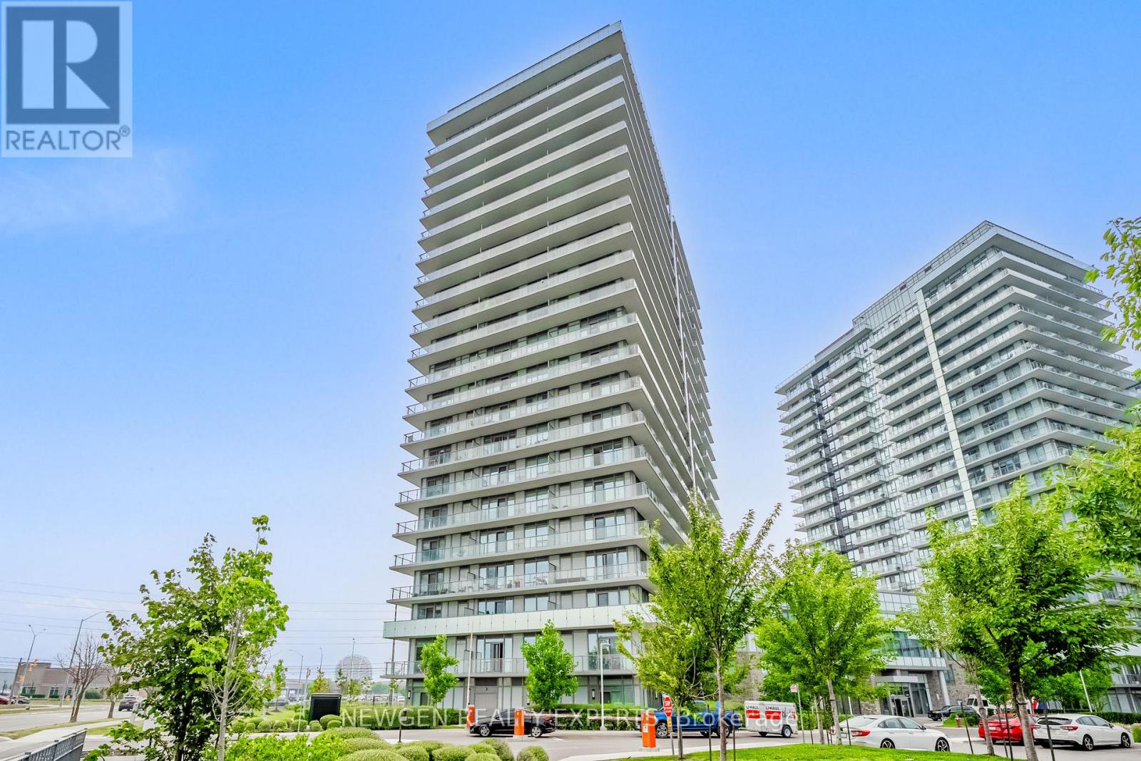 4655 Metcalfe Ave Ph 2203 Ave, Mississauga, ON L5M 0Z7