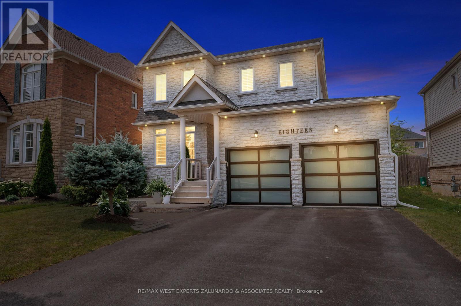 18 Faris St, Bradford West Gwillimbury, ON L3Z 0B4
