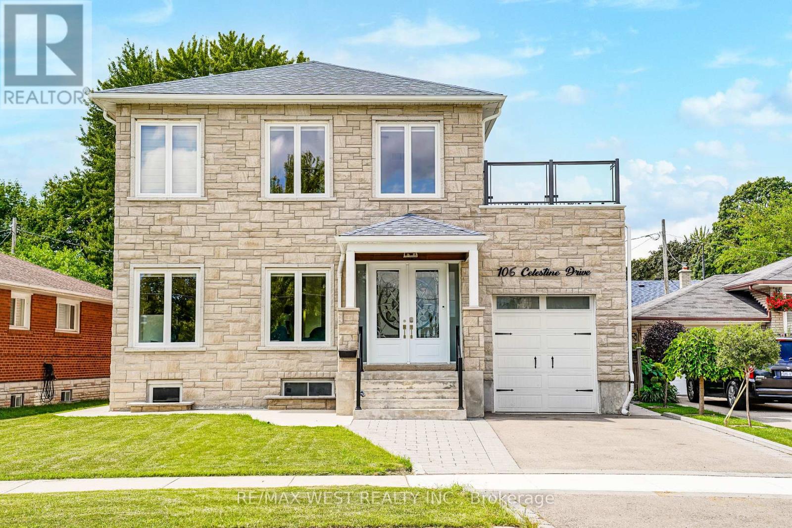 106 Celestine Dr, Toronto, ON M9R 3N8