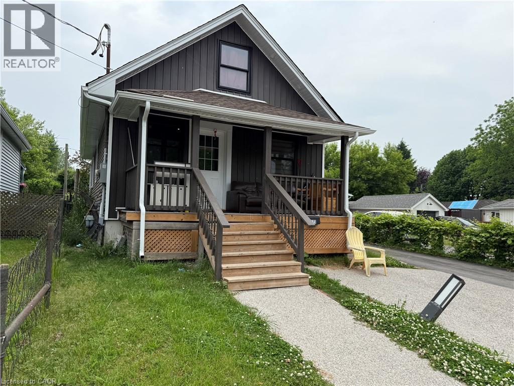 4123 Hickson Ave, Niagara Falls, ON L2E 3K1