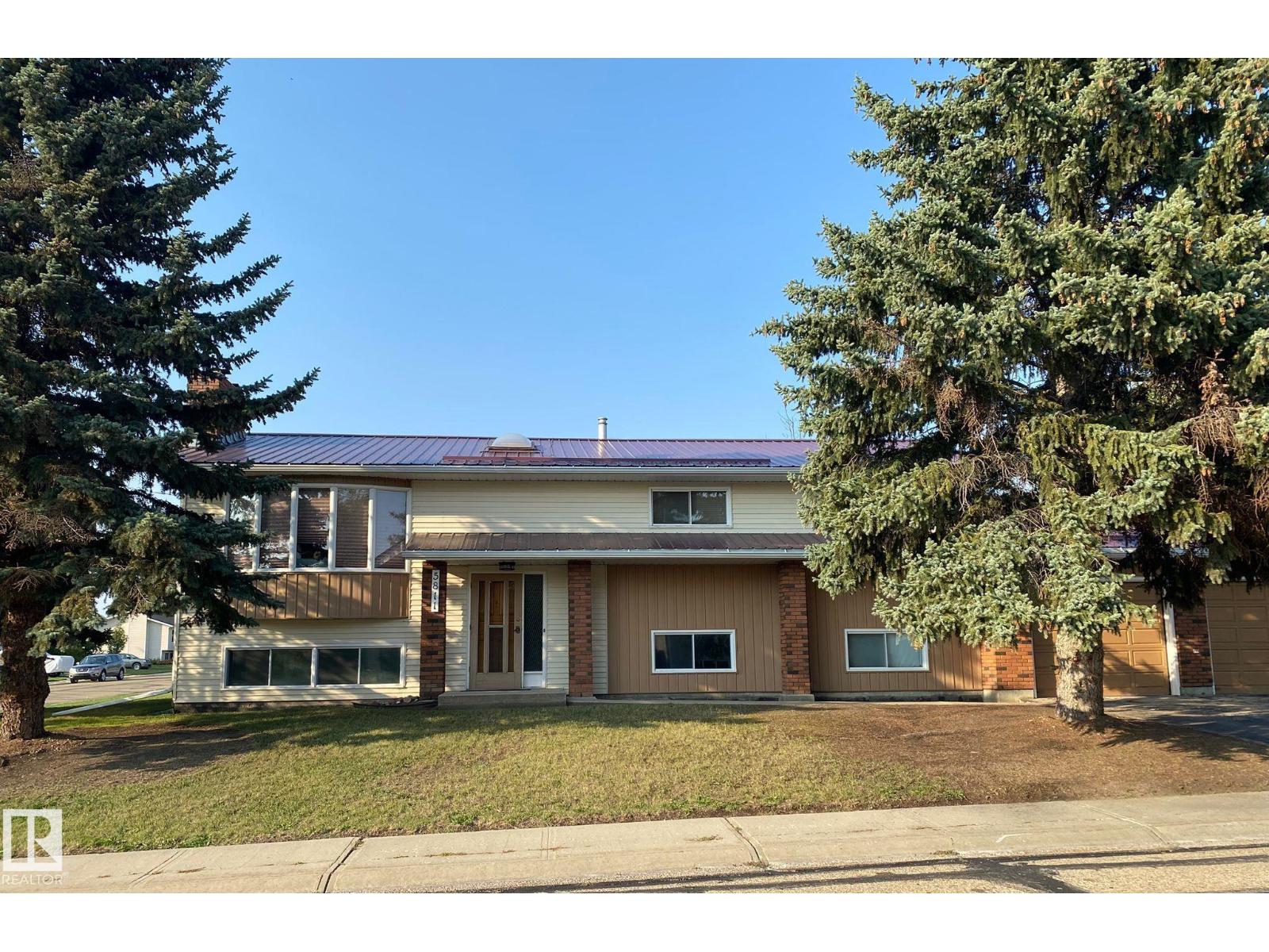 56 St Unit 5811, Barrhead, AB T7N 1C8