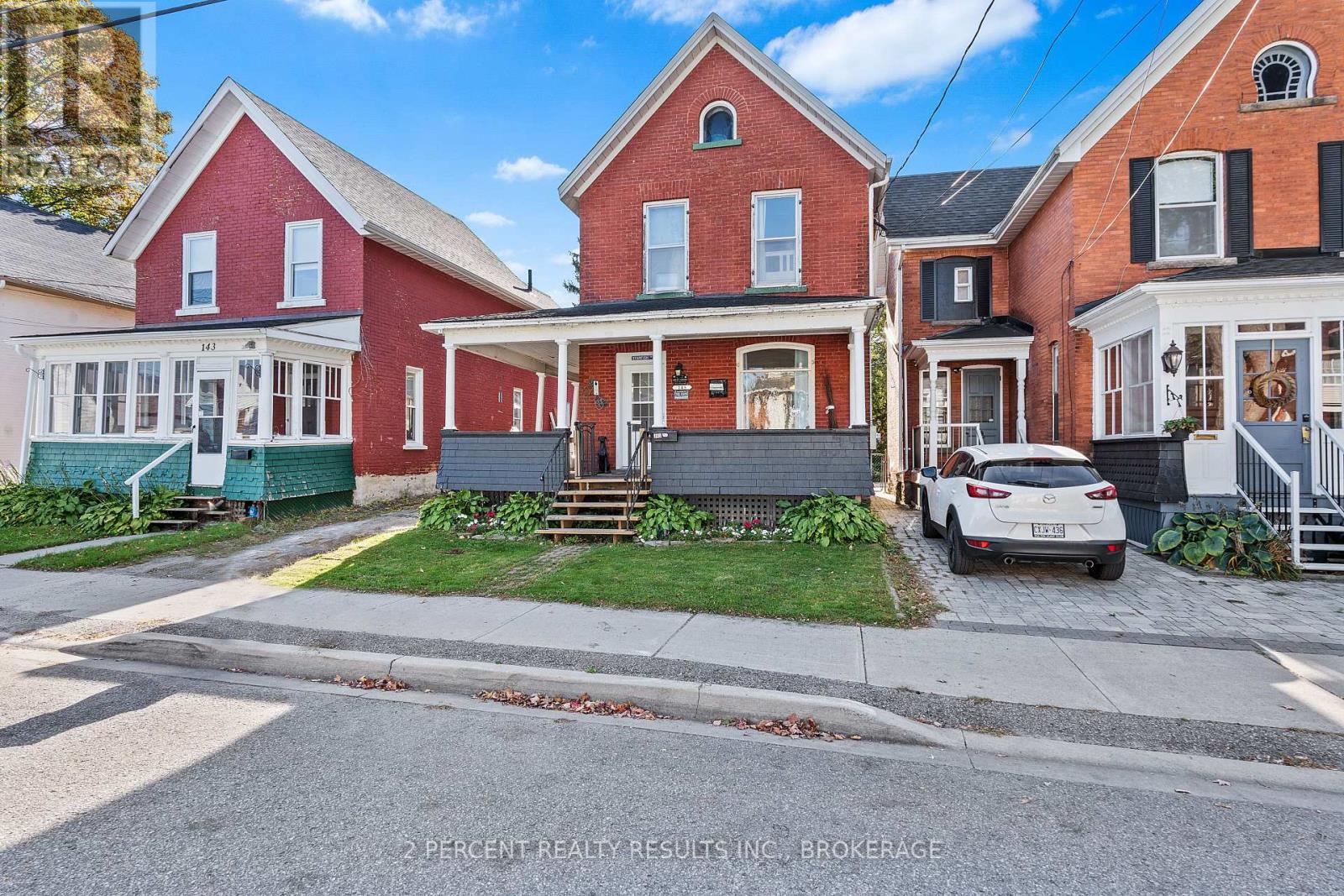 145 Pearl St W, Brockville, ON K6V 4C7